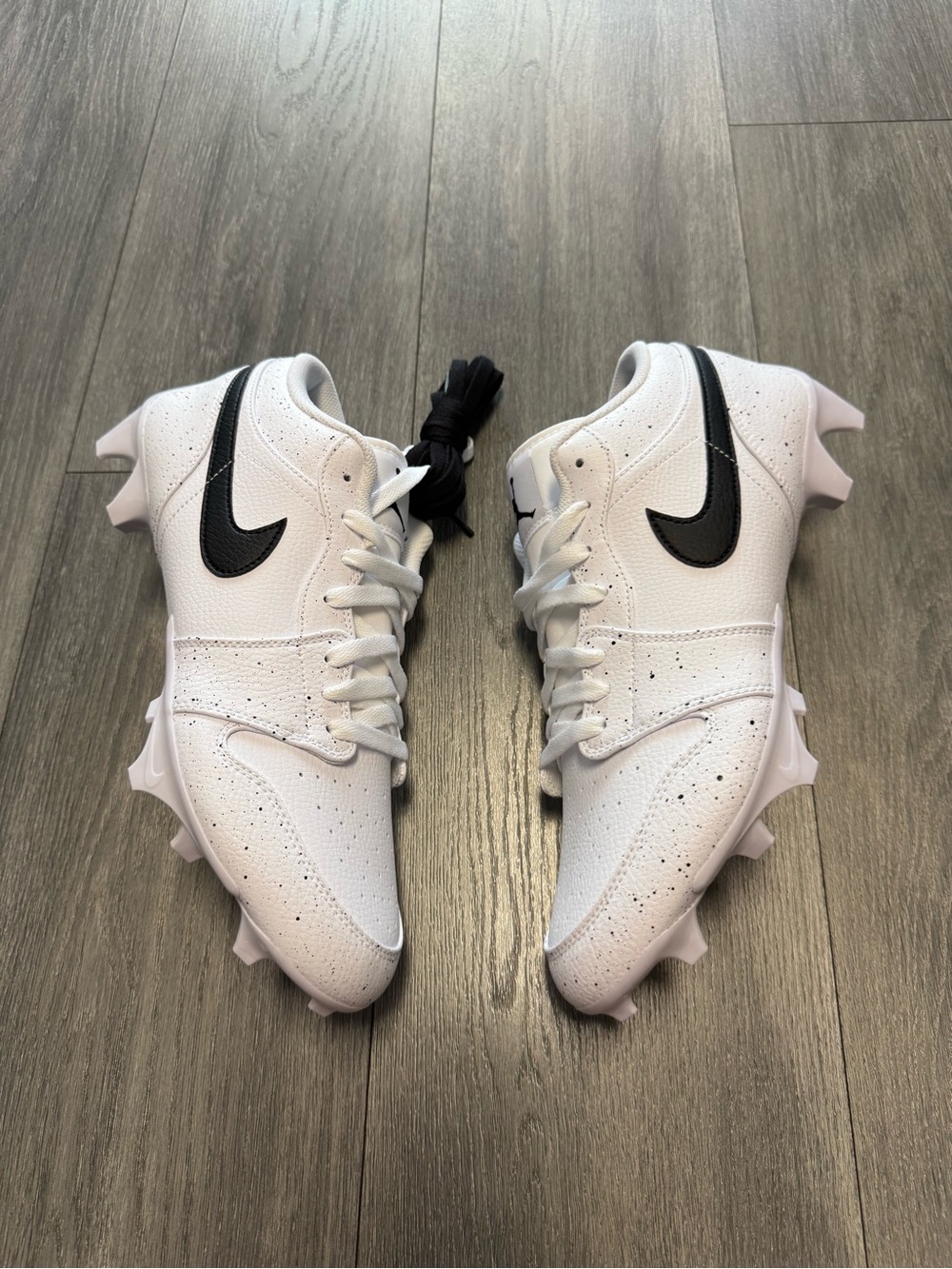 Nike Air Jordan 1 Low White Splatter Football Cleats FJ6245-102 Men’s Size 11.5